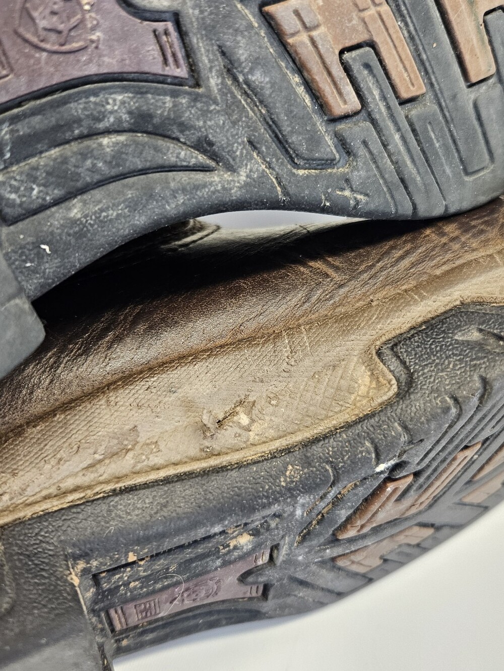 ARIAT Terrain Pull-on H2O Brown Waterproof Boots US Men 9.5EE Flawed Worn - Picture 12 of 13